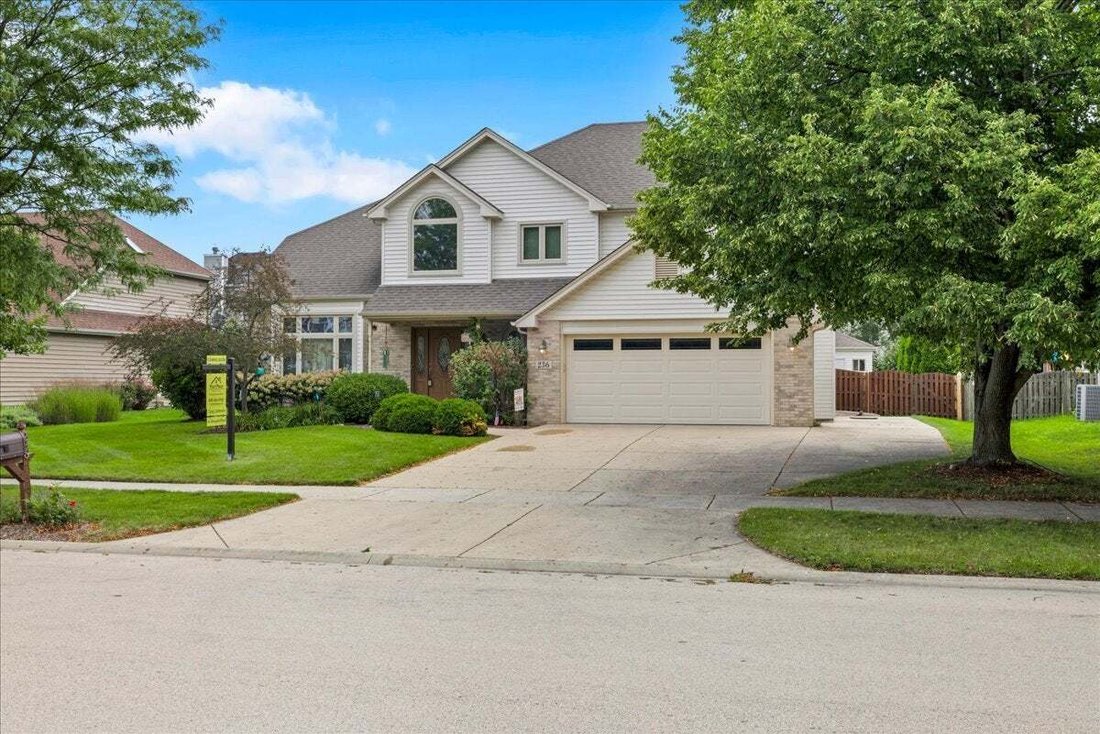 House in Oswego, Illinois, United States 2 - 18642316