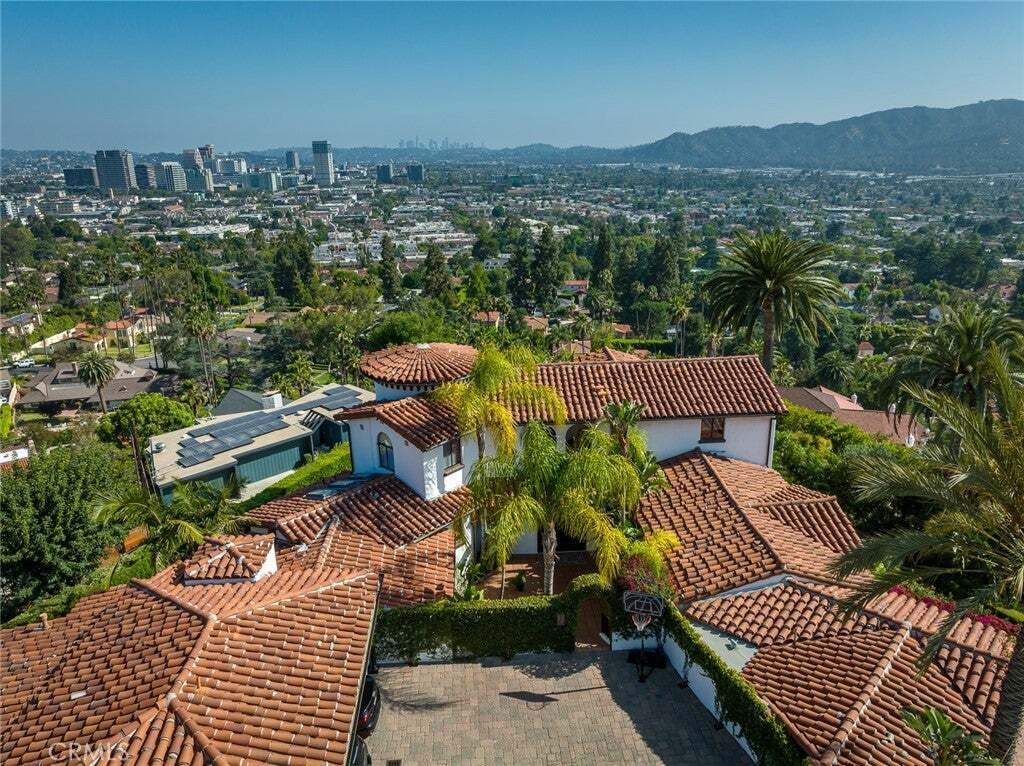 House in Glendale, California, United States 2 - 18643428
