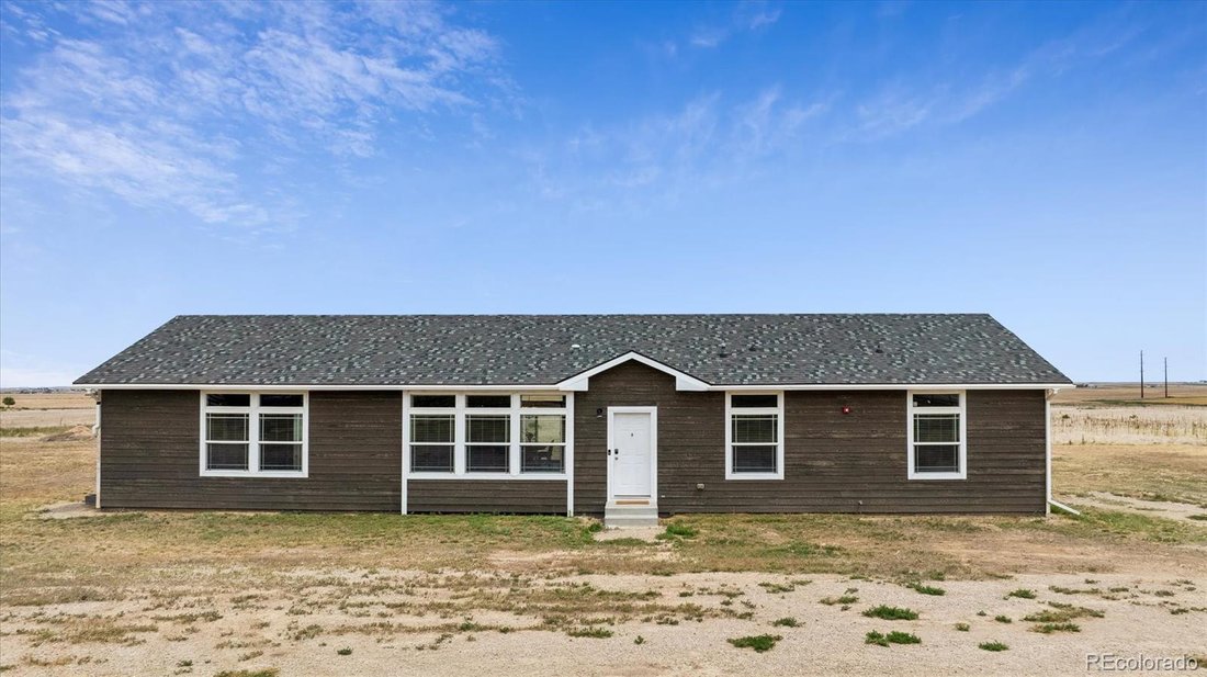 House in Keenesburg, Colorado, United States 4 - 18645708