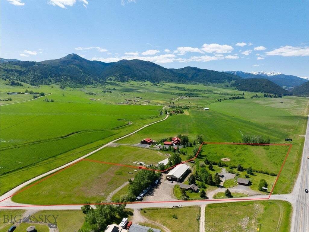 Land in Gallatin Gateway, Montana, United States 1 - 18643192