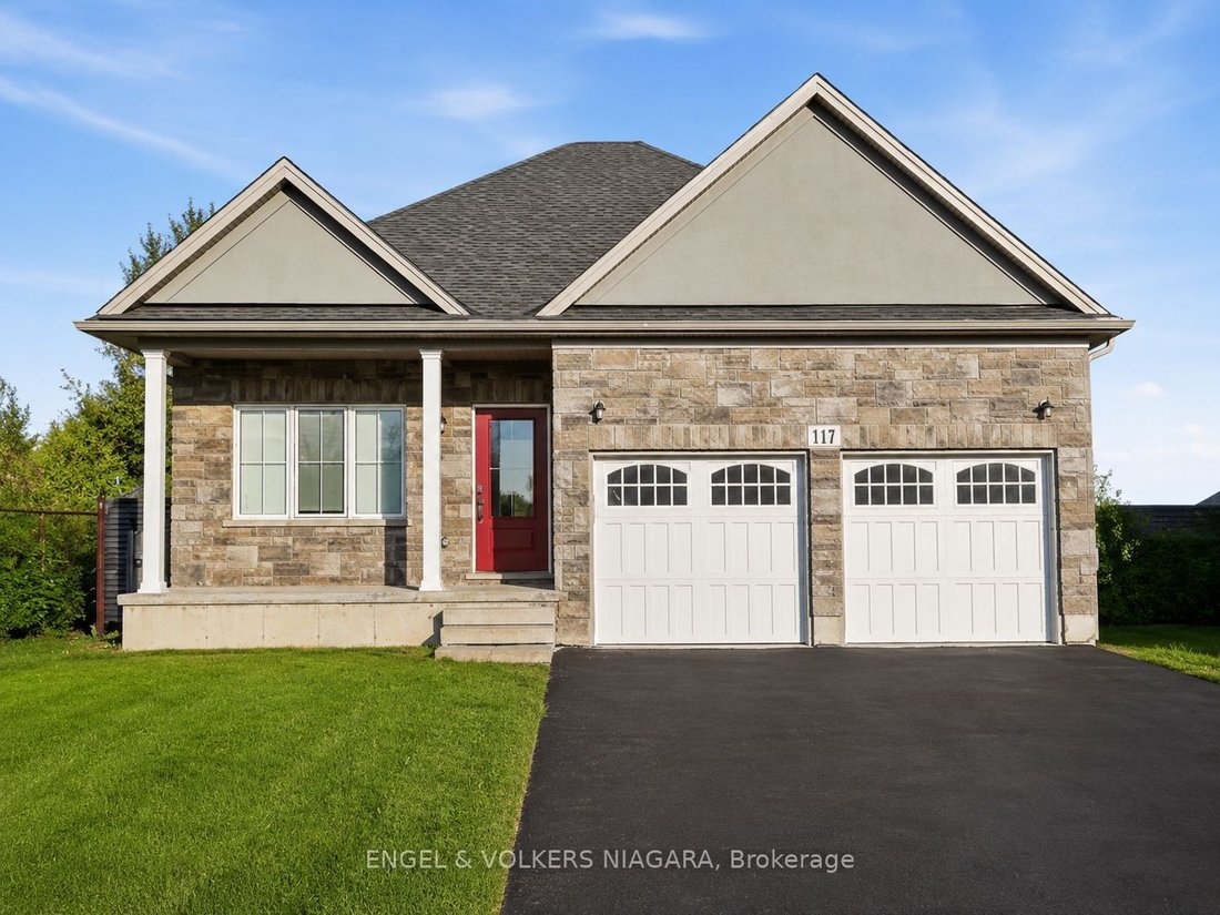House in Thorold, Ontario, Canada 3 - 18643291