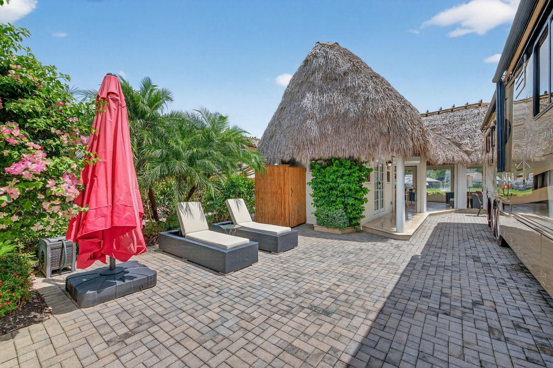 Condo in North Lauderdale, Florida, United States 5 - 18642693