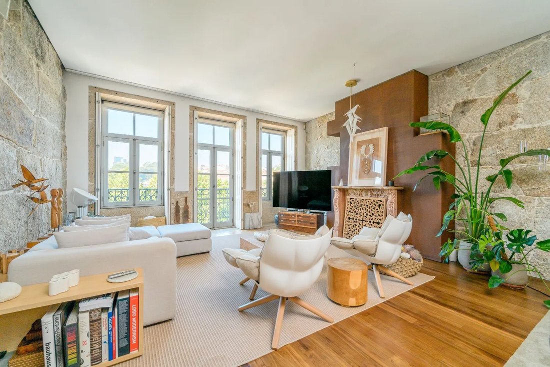 Townhouse in Cedofeita, Santo Ildefonso, Se, Miragaia, Sao Nicolau e Vitoria, Porto District, Portugal 4 - 14899869