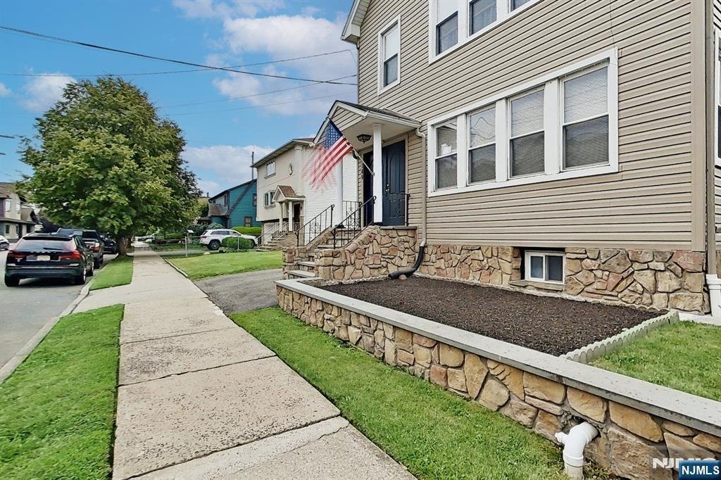 Apartment in Clifton, New Jersey, United States 3 - 18644667