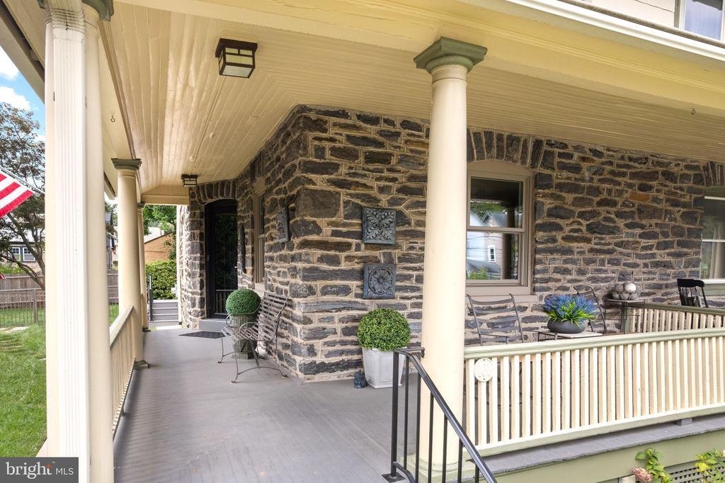 Condo in Narberth, Pennsylvania, United States 2 - 18646832