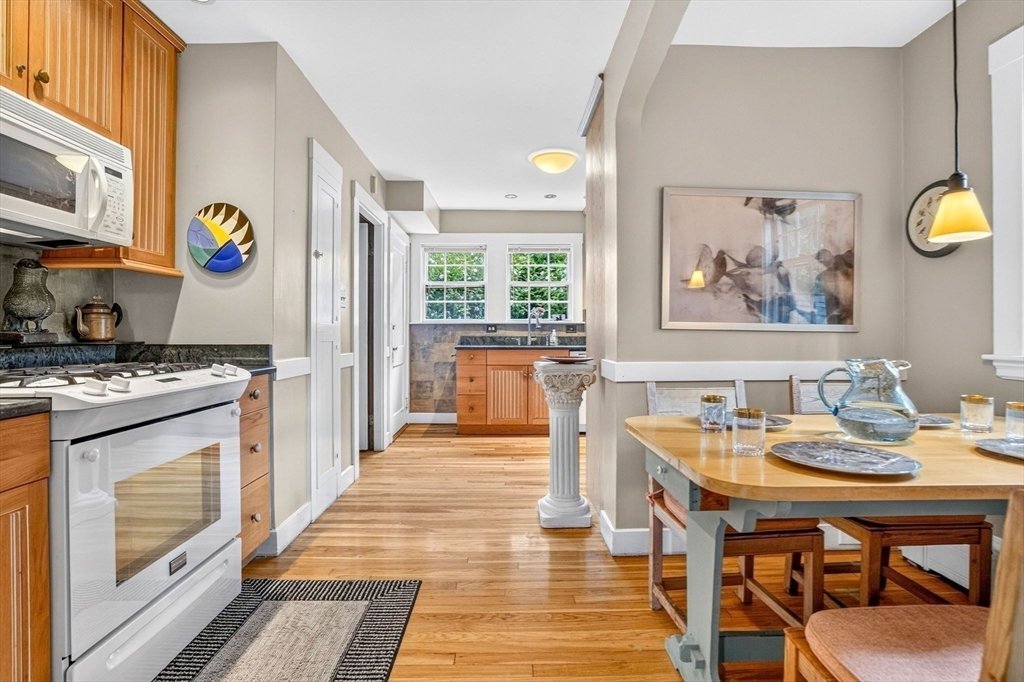 House in Arlington, Massachusetts, United States 5 - 18642205