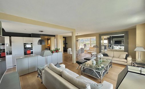 Apartment in Maurice Jeanpierre, Le Cannet, France 1