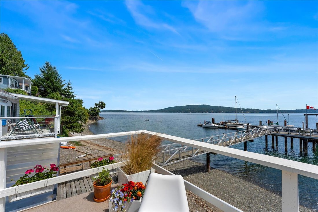 Mill Bay, British Columbia, Canada 3 - 18643532