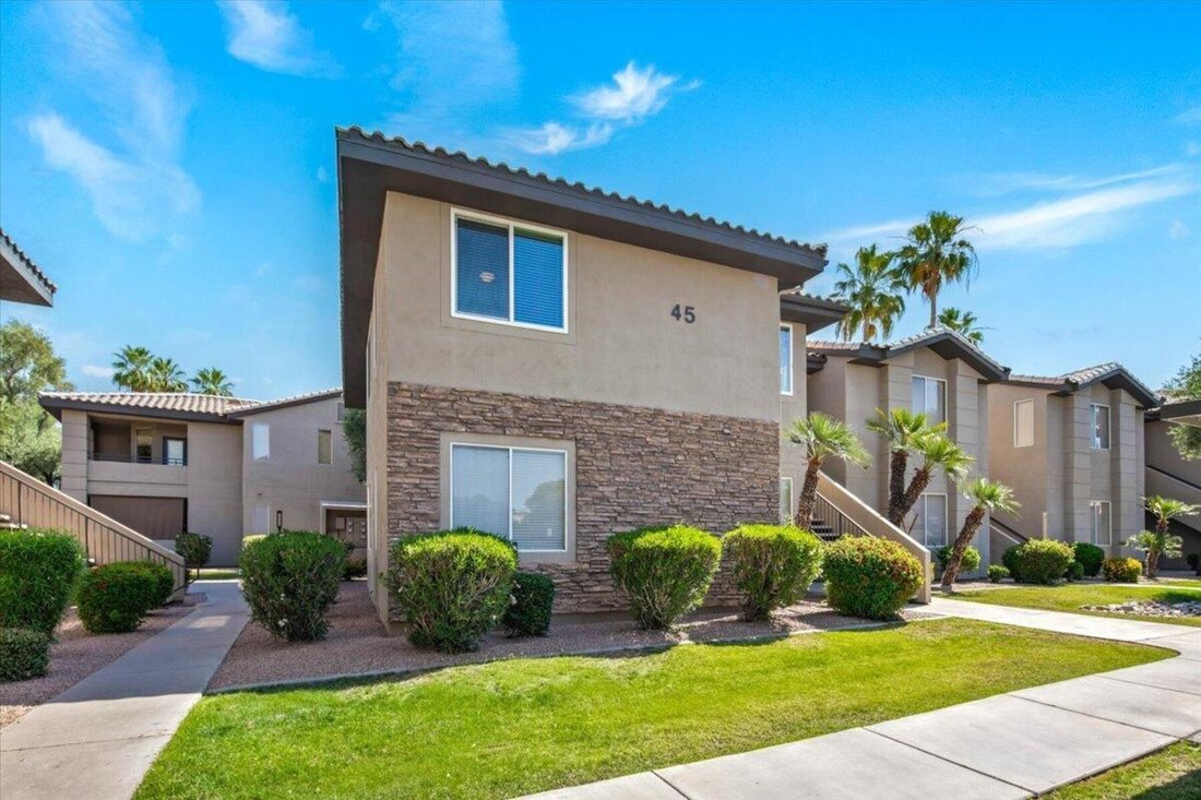 Scottsdale, Arizona, United States 3 - 18648625