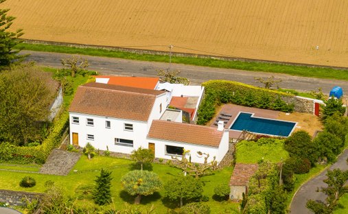 Villa in Rabo de Peixe, Azores, Portugal 1