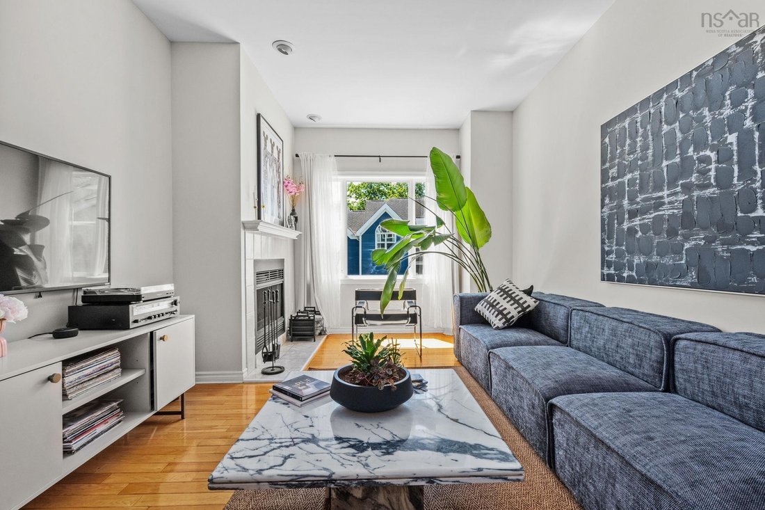 Condo in Halifax, Nova Scotia, Canada 2 - 18643652