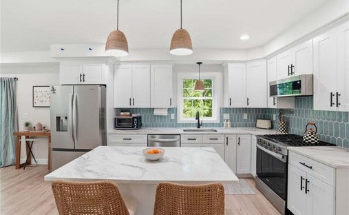 House in Lincoln, Rhode Island, United States 1