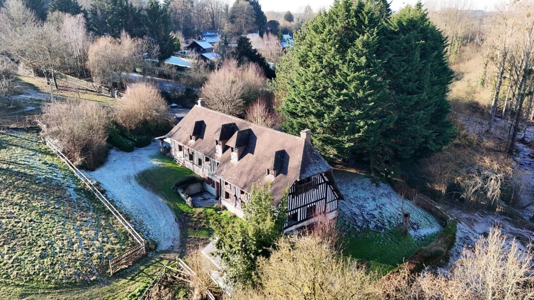 Estate in Livarot-Pays-d'Auge, Normandy, France 5 - 18646482
