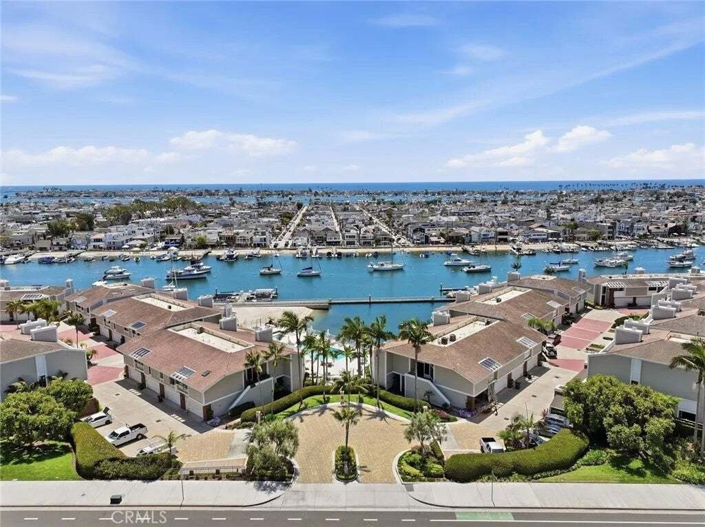Condo in Newport Beach, California, United States 3 - 18646557