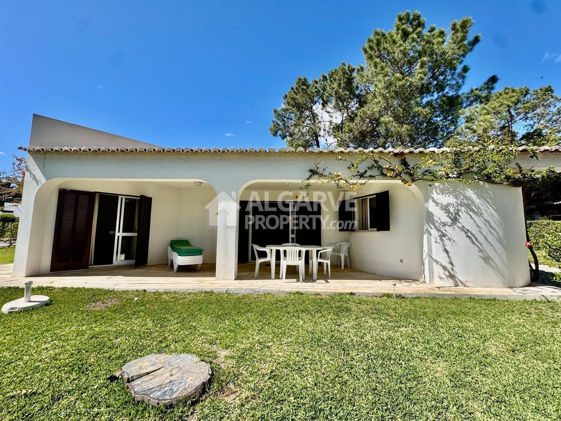 Villa in Olhos de Agua, Algarve, Portugal 1 - 18647533