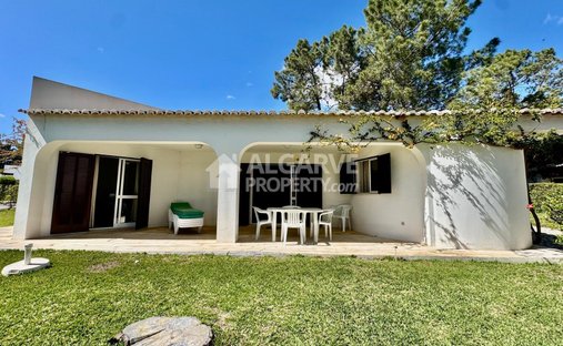 Villa à Olhos de Agua, Algarve, Portugal 1