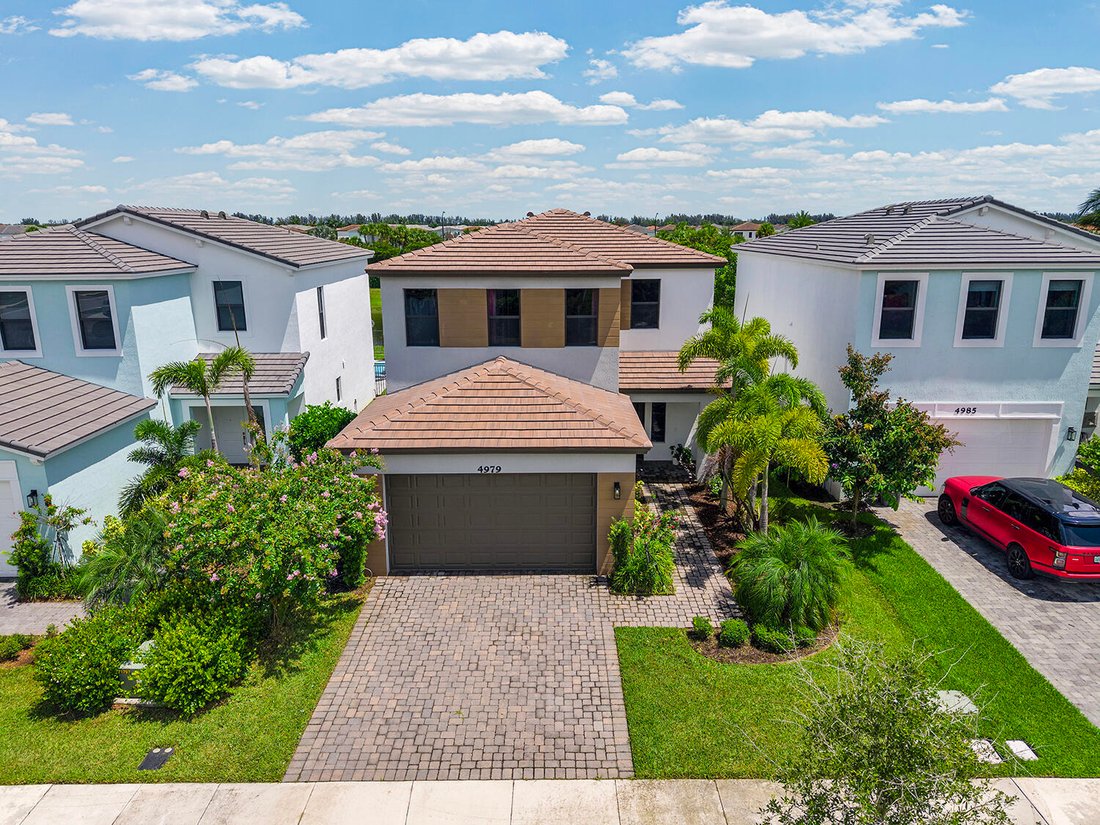 Loxahatchee, Florida, United States 2 - 18644639