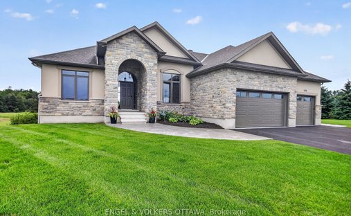 Maison à Ottawa, Ontario, Canada 1