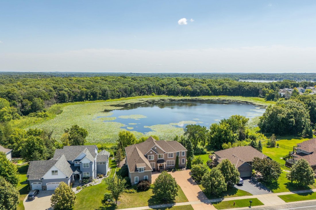 House in Shakopee, Minnesota, United States 4 - 18643071