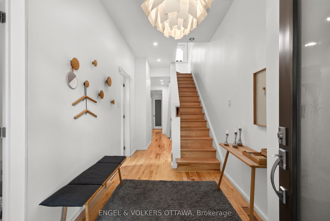 Townhouse in Ottawa, Ontario, Canada 5 - 18642965