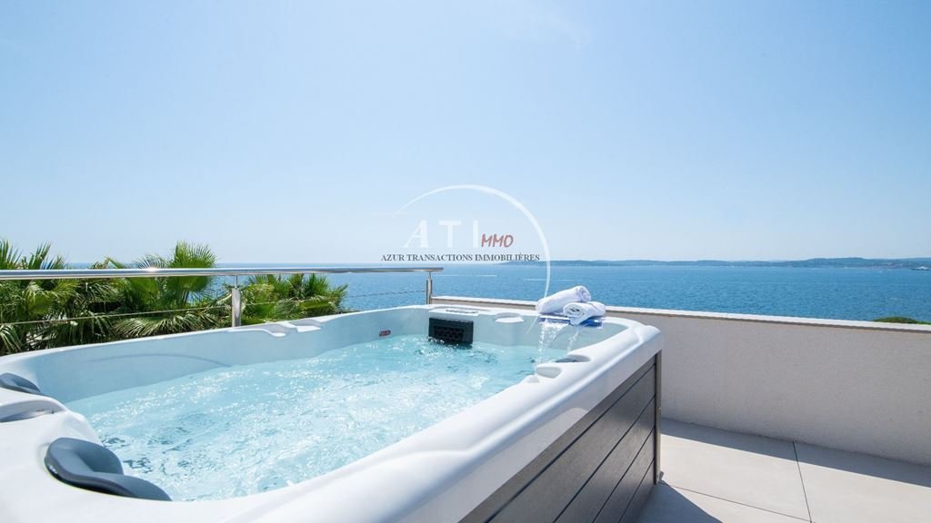 Villa in Nartelle-Noyer-Bellevue-bd des Sardinaux, Sainte-Maxime, France 5 - 18642333
