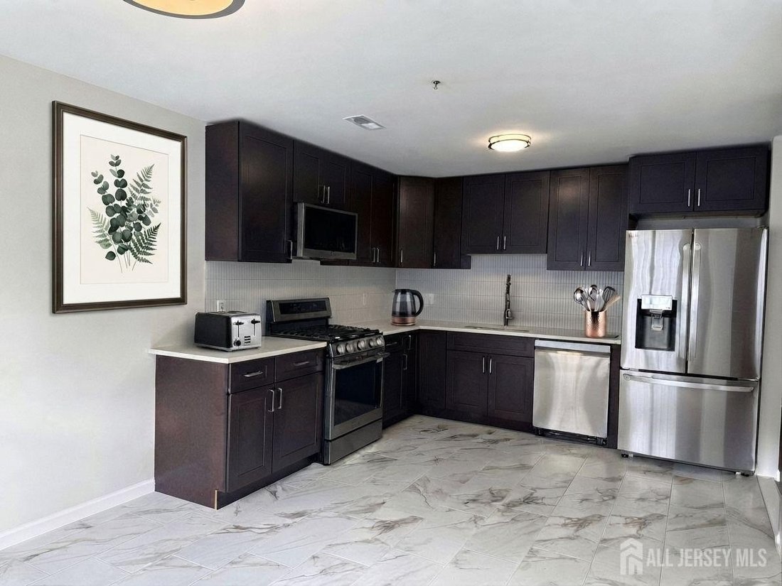 Condo in Metuchen, New Jersey, United States 4 - 18644988