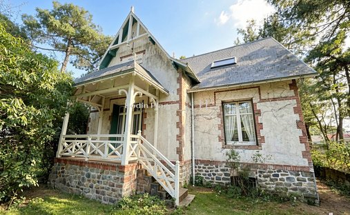 House in Les Villages, Saint-Brevin-les-Pins, France 1