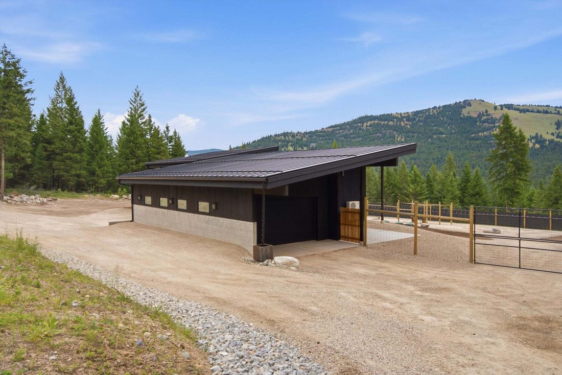 House in Kila, Montana, United States 5 - 18643610
