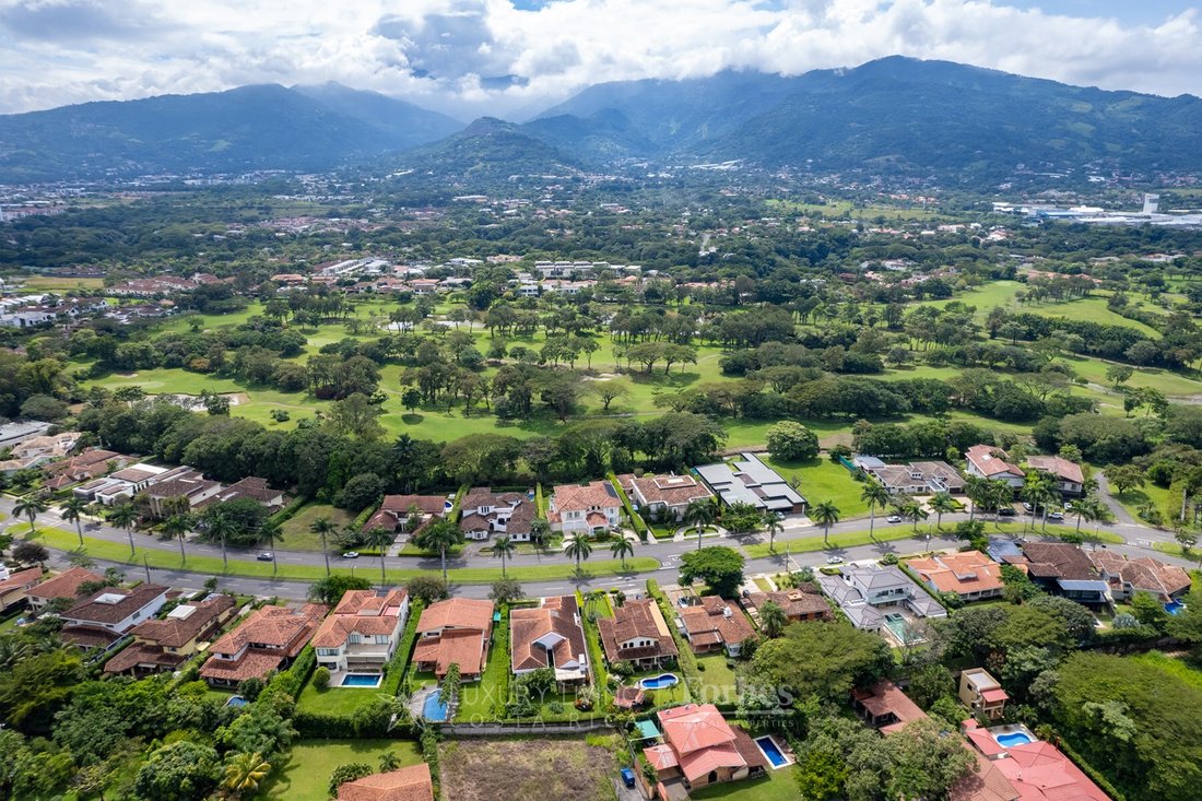 Condo in Pozos, San José Province, Costa Rica 5 - 14491053