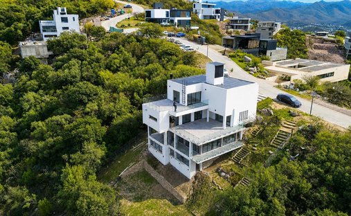 House in La Calera, Cordoba, Argentina 1