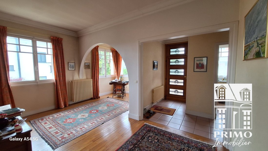 House in La Faiencerie-Le Clos Saint Cyr, Bourg-la-Reine, France 3 - 18646293