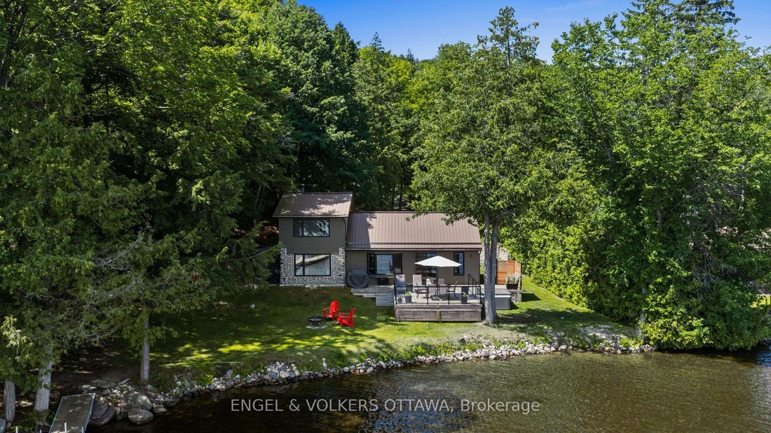 House in Greater Madawaska, Ontario, Canada 1 - 18642816