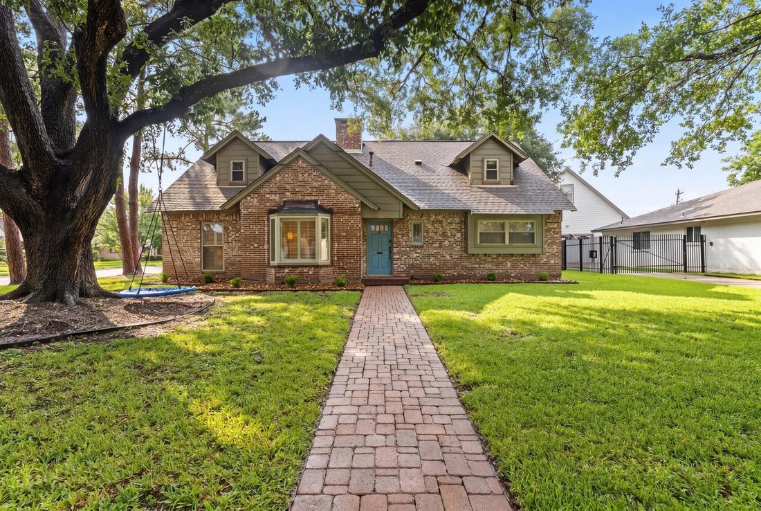 House in Houston, Texas, United States 1 - 18647183