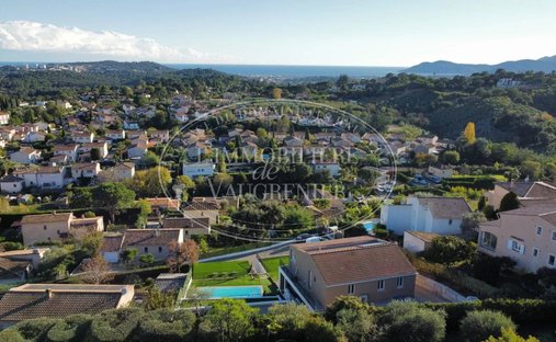 House in La Roquette-sur-Siagne, Provence-Alpes-Côte d'Azur, France 1