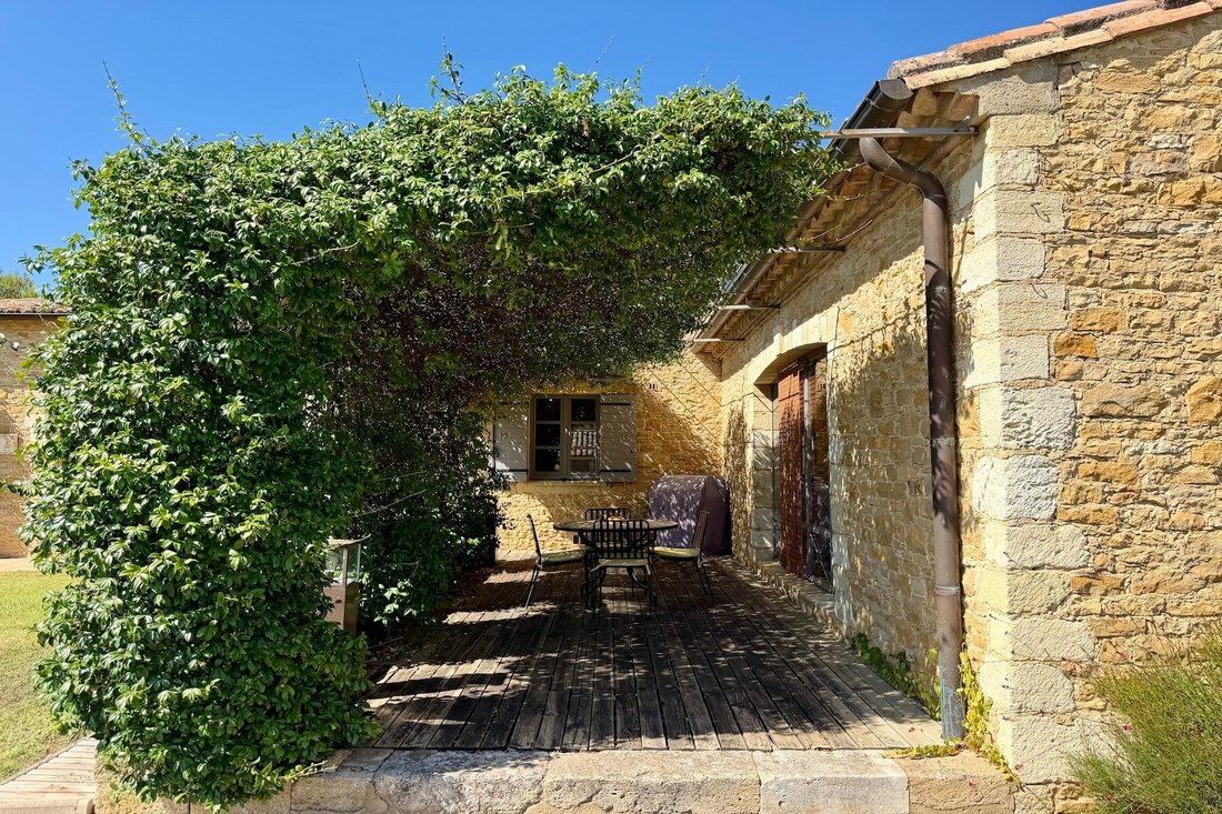 House in Uzès, Occitania, France 5 - 18647287