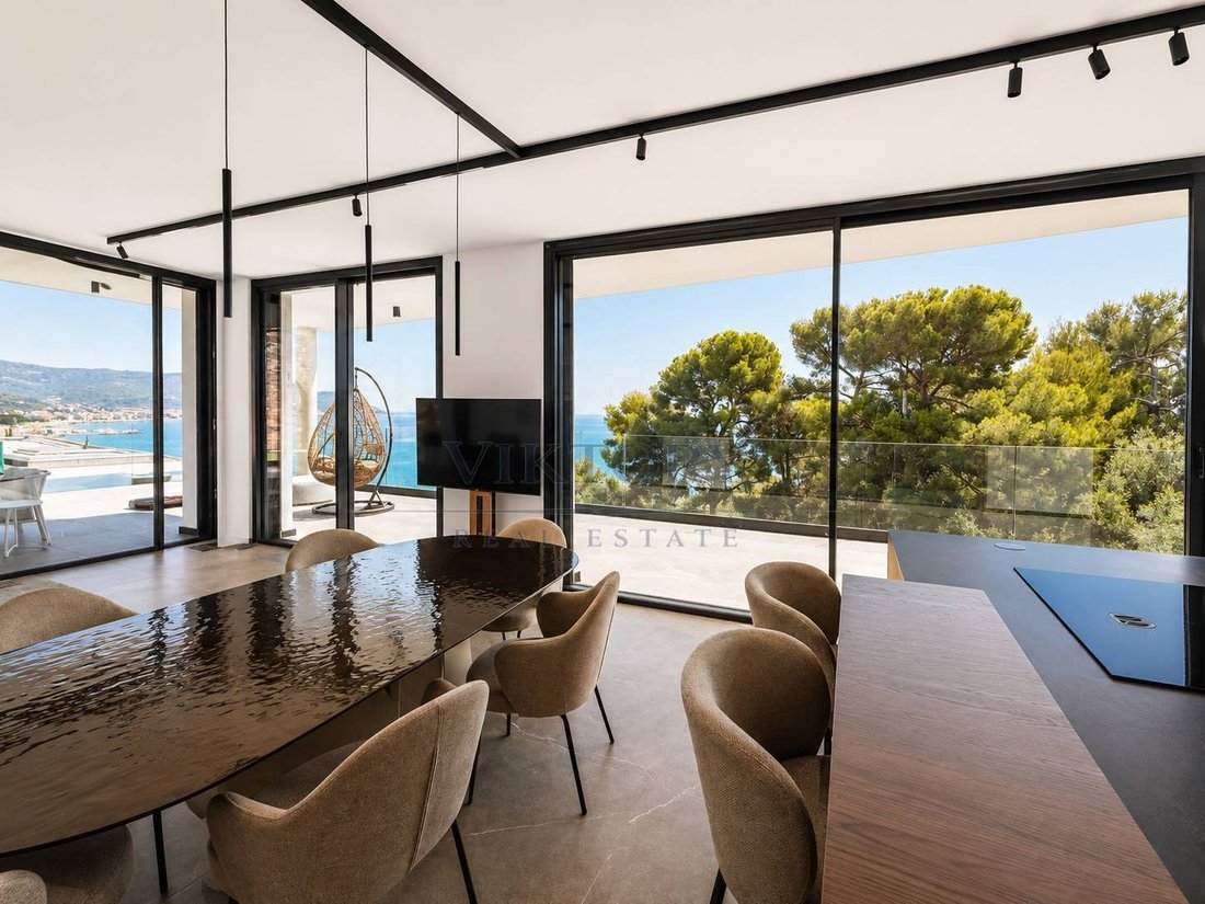 Villa in Diano Marina, Liguria, Italy 1 - 18648332