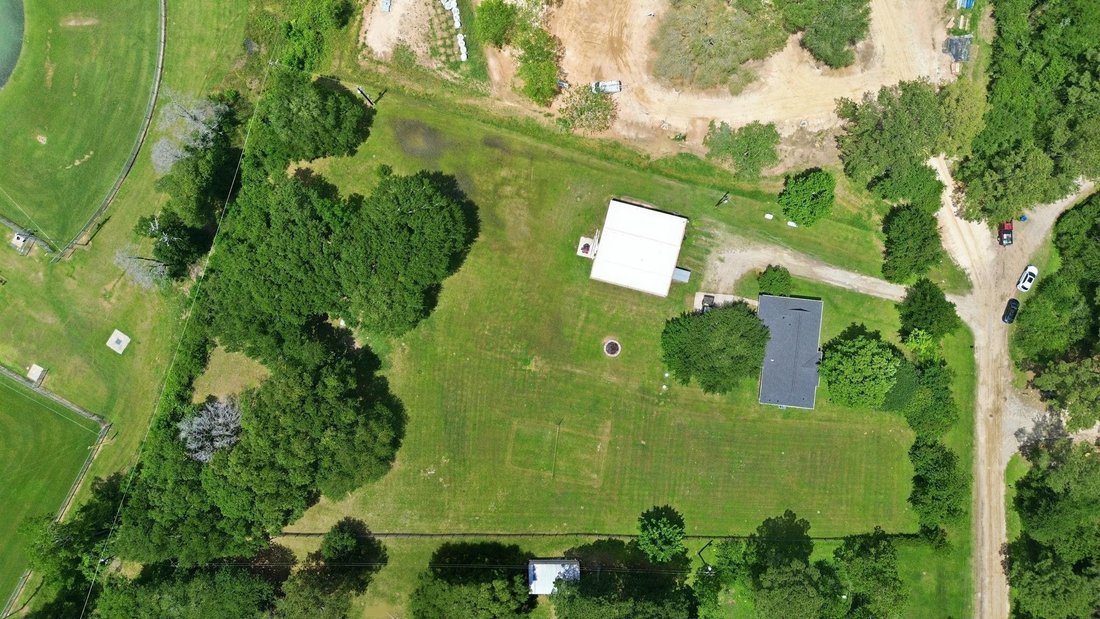 House in Tomball, Texas, United States 4 - 18647077