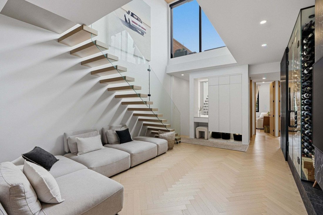 Condo in Montréal, Quebec, Canada 2 - 18642988