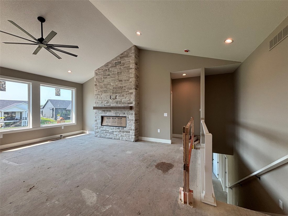 House in West Des Moines, Iowa, United States 2 - 18366527