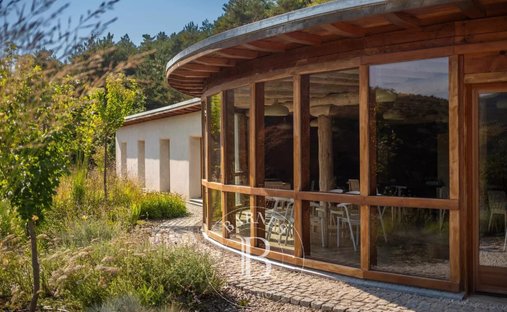 Estate in Ipar-Ekialdea, Donostia-San Sebastian, Spain 1