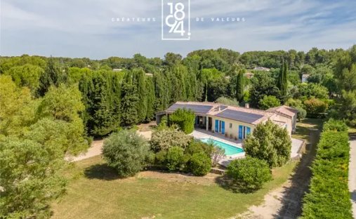 House in Saint-Cannat, Provence-Alpes-Côte d'Azur, France 1