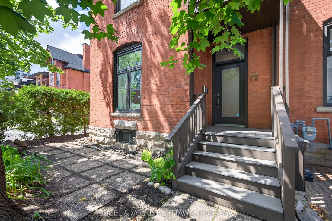 Townhouse in Ottawa, Ontario, Canada 4 - 18642965