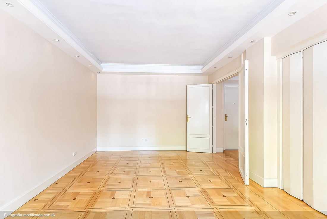 Apartment in Chamberi, Madrid, Spain 3 - 18647386