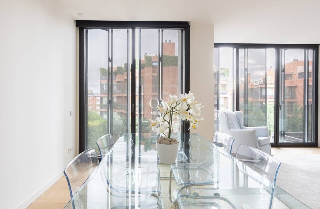 Apartment in Sarrià-Sant Gervasi, Barcelona, Spain 3 - 18300866