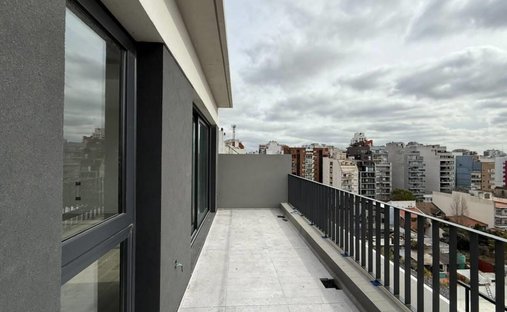 Condo in Buenos Aires, Buenos Aires, Argentina 1