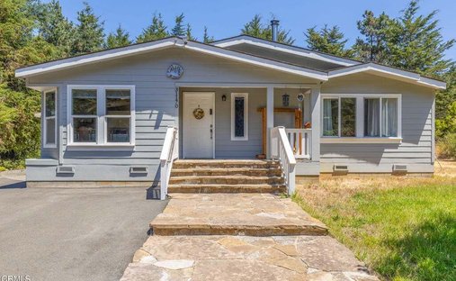 Land in Fort Bragg, California, United States 1