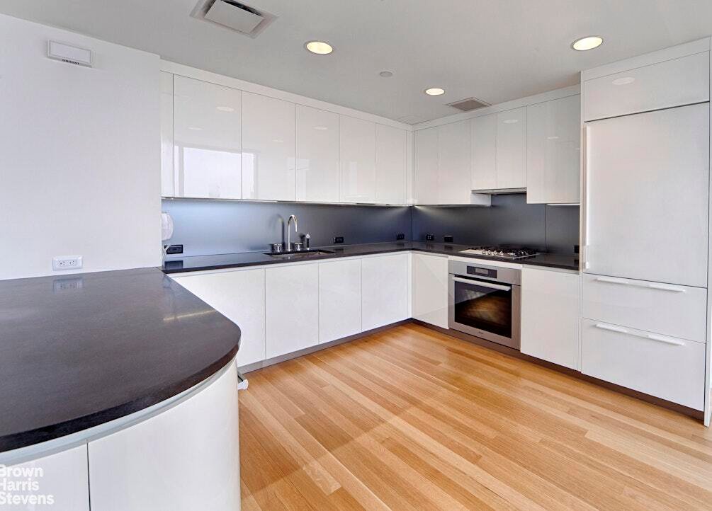 Condo in New York, New York, United States 3 - 18485846