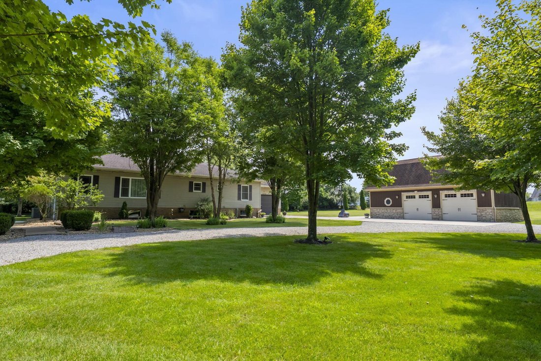 House in Johnstown, Ohio, United States 1 - 18642753