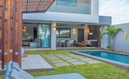 House in Pointe aux Piments, Pamplemousses District, Mauritius 1