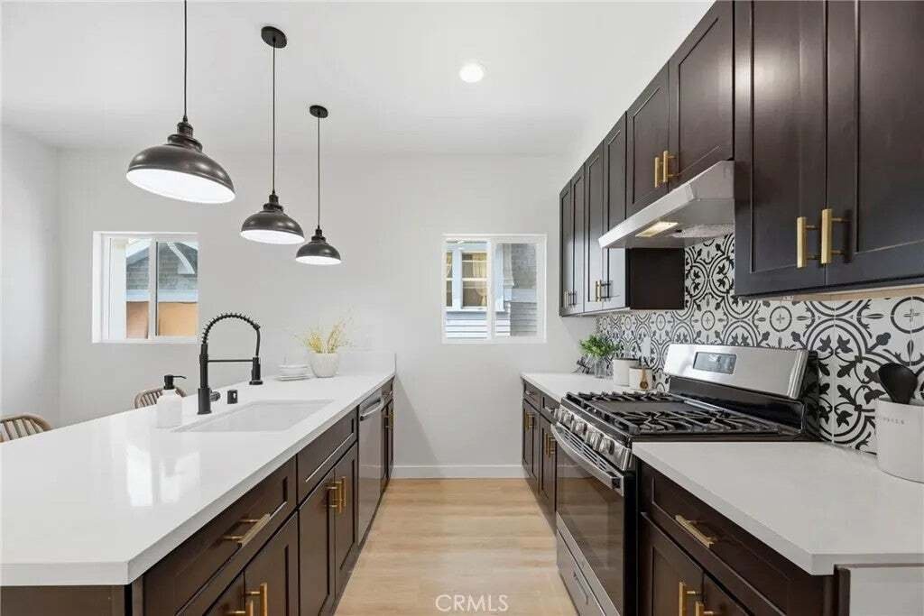 Condo in Los Angeles, California, United States 4 - 18229718